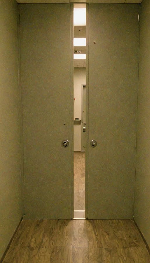 pass-01 image channel, source frame 3,385